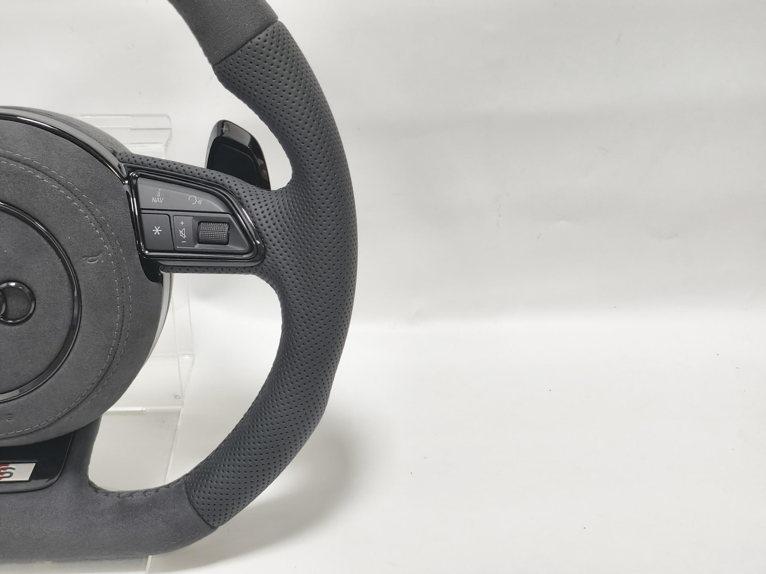 Audi Performance Lenkrad Flat-Bottom Alcantara & Perforiertes Leder – Custom Upgrade für A3, A4 B8, A5, A6 C7, Q3, TT