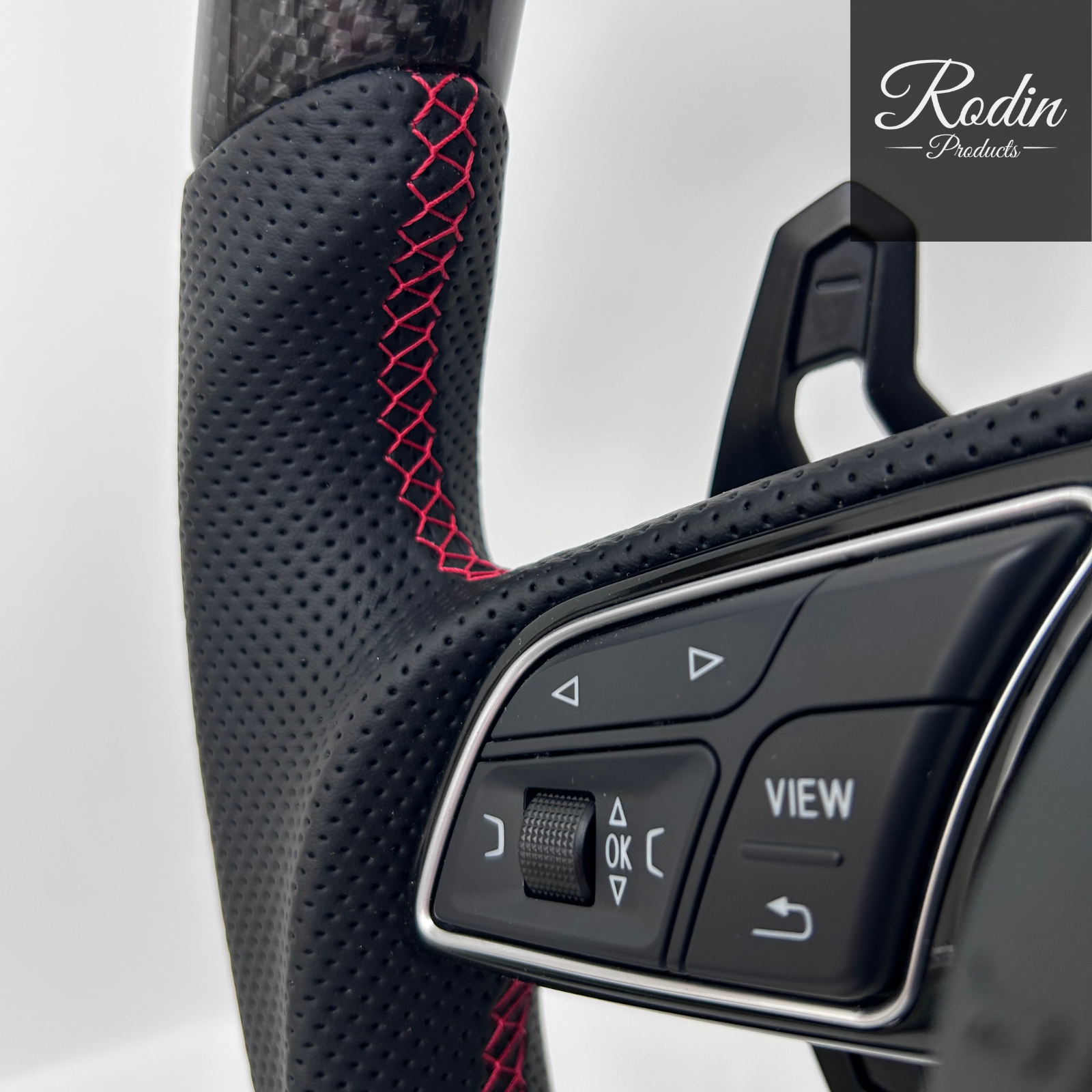 Lenkradveredelung passend für Audi B9 – Carbon & 12-Uhr-Markierung & Rot – Produktbild 6 von Rodin Products