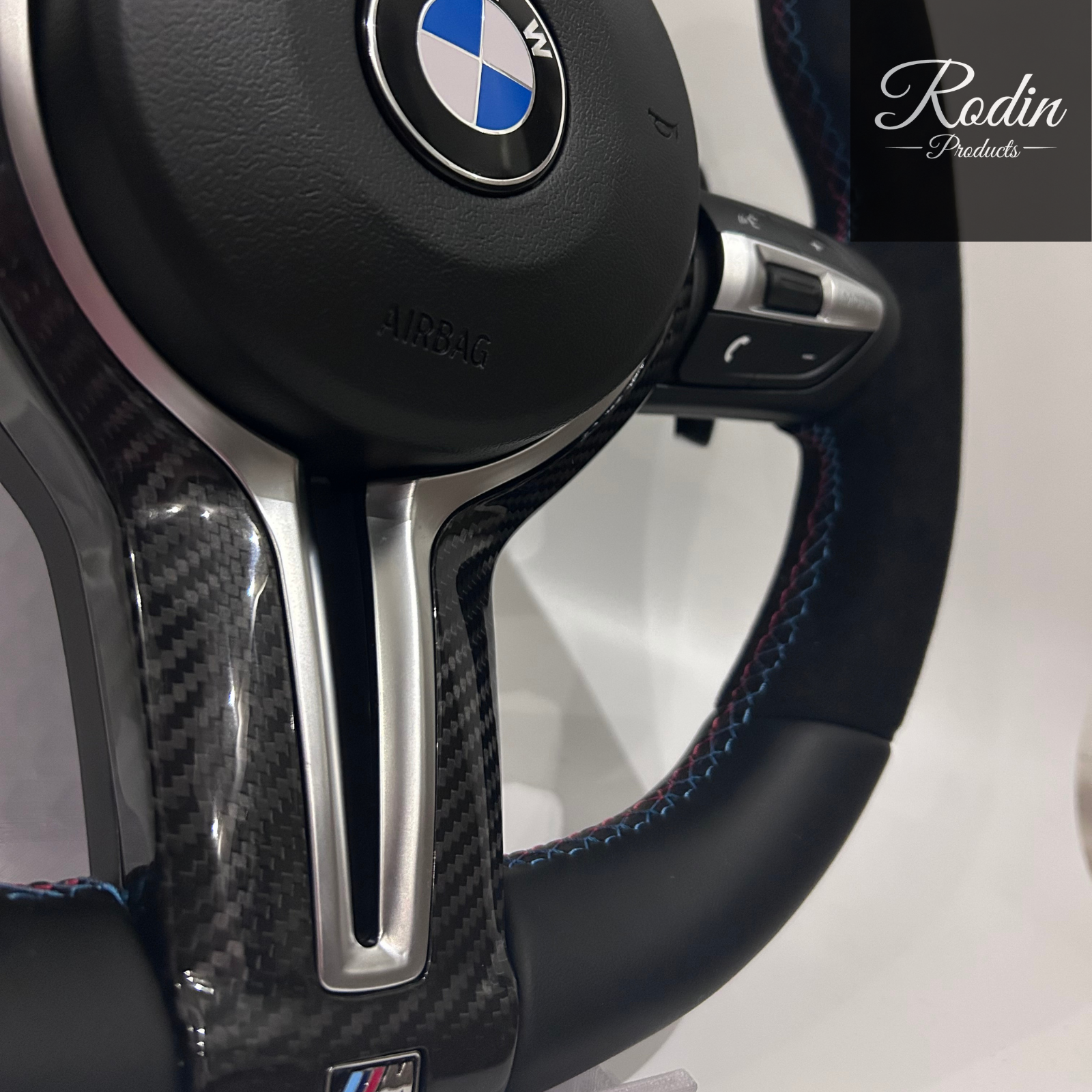 BMW M Performance Sportlenkrad Carbon / Alcantara | Blaue 12-Uhr-Markierung für E-/F-Serie – Material-Detail von Rodin Products