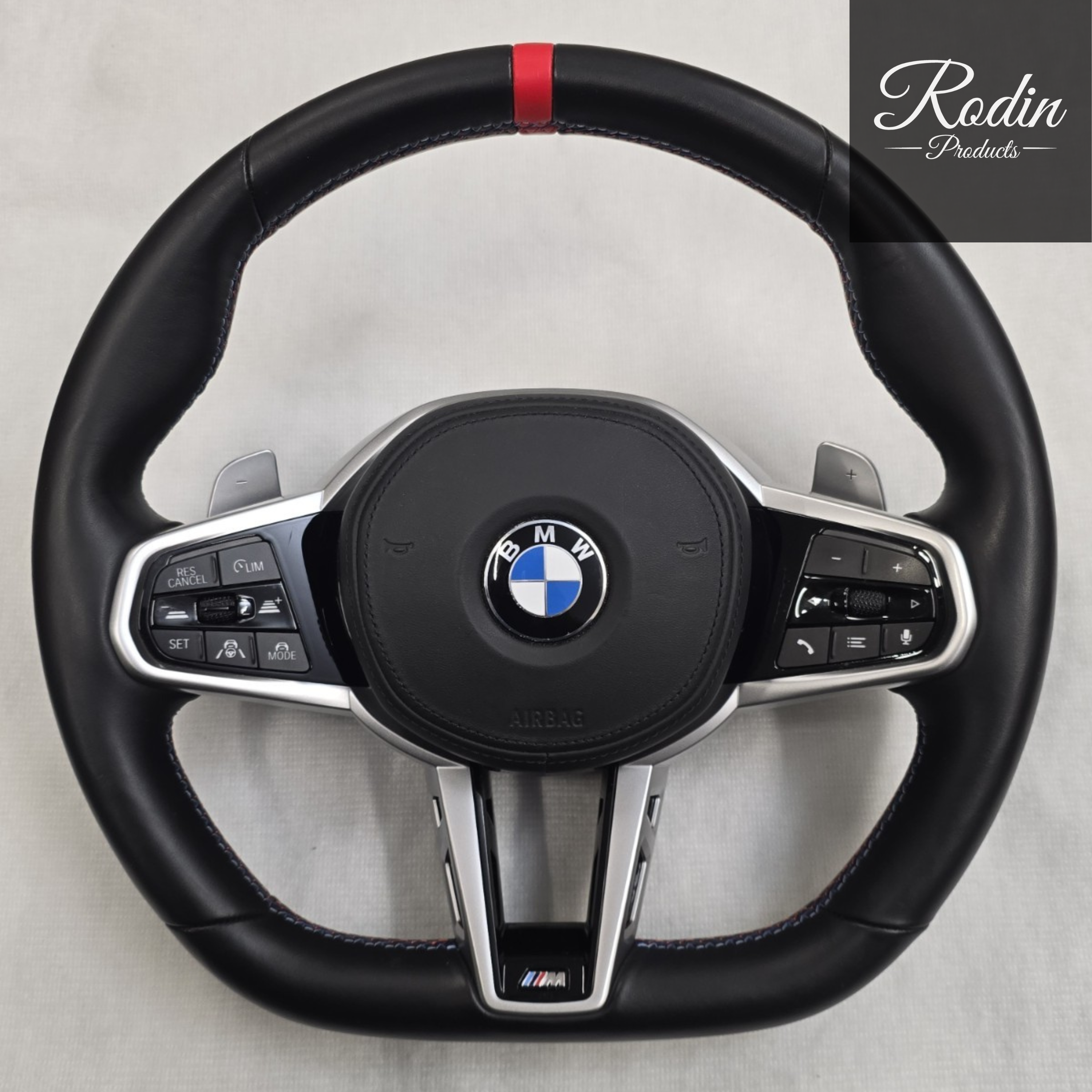 BMW M Performance Sportlenkrad – Chrom Edition für G-Modell – Frontansicht von Rodin Products