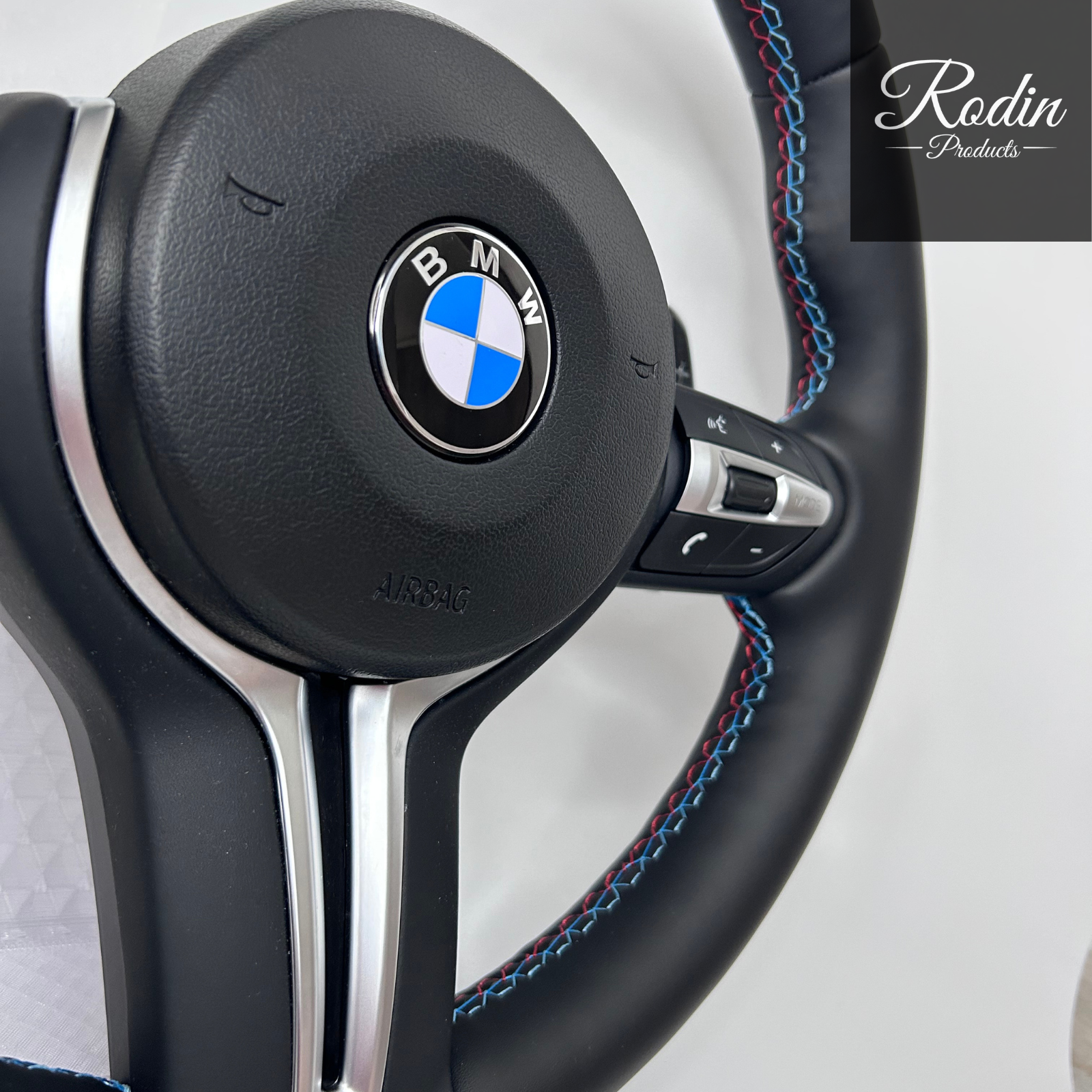 BMW M Performance Lenkrad Leder für E-/F-Modell (Standard) – Detailansicht von Rodin Products