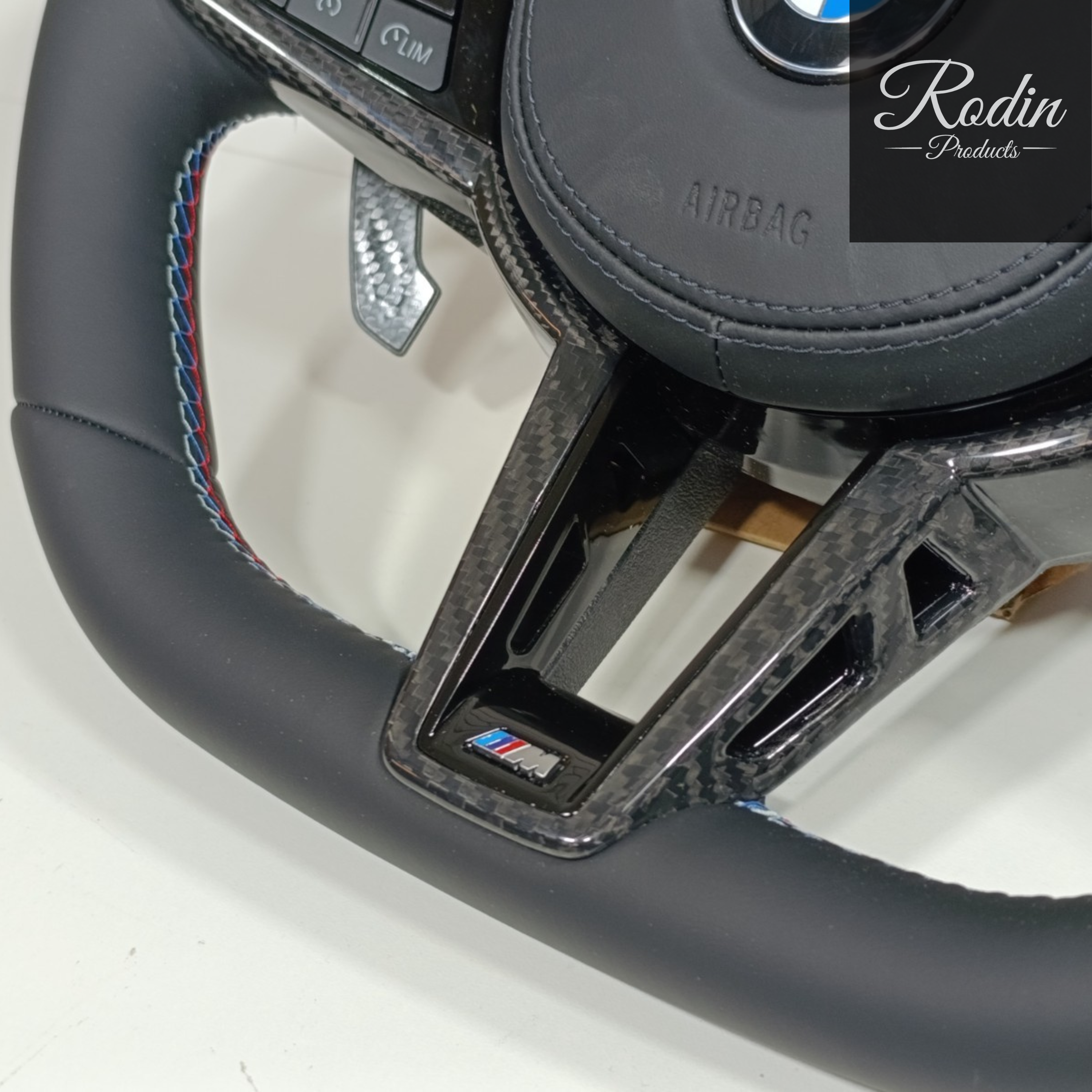 BMW M Performance Sportlenkrad Carbon All Black – G20 G21 G30 G31 | 12-Uhr