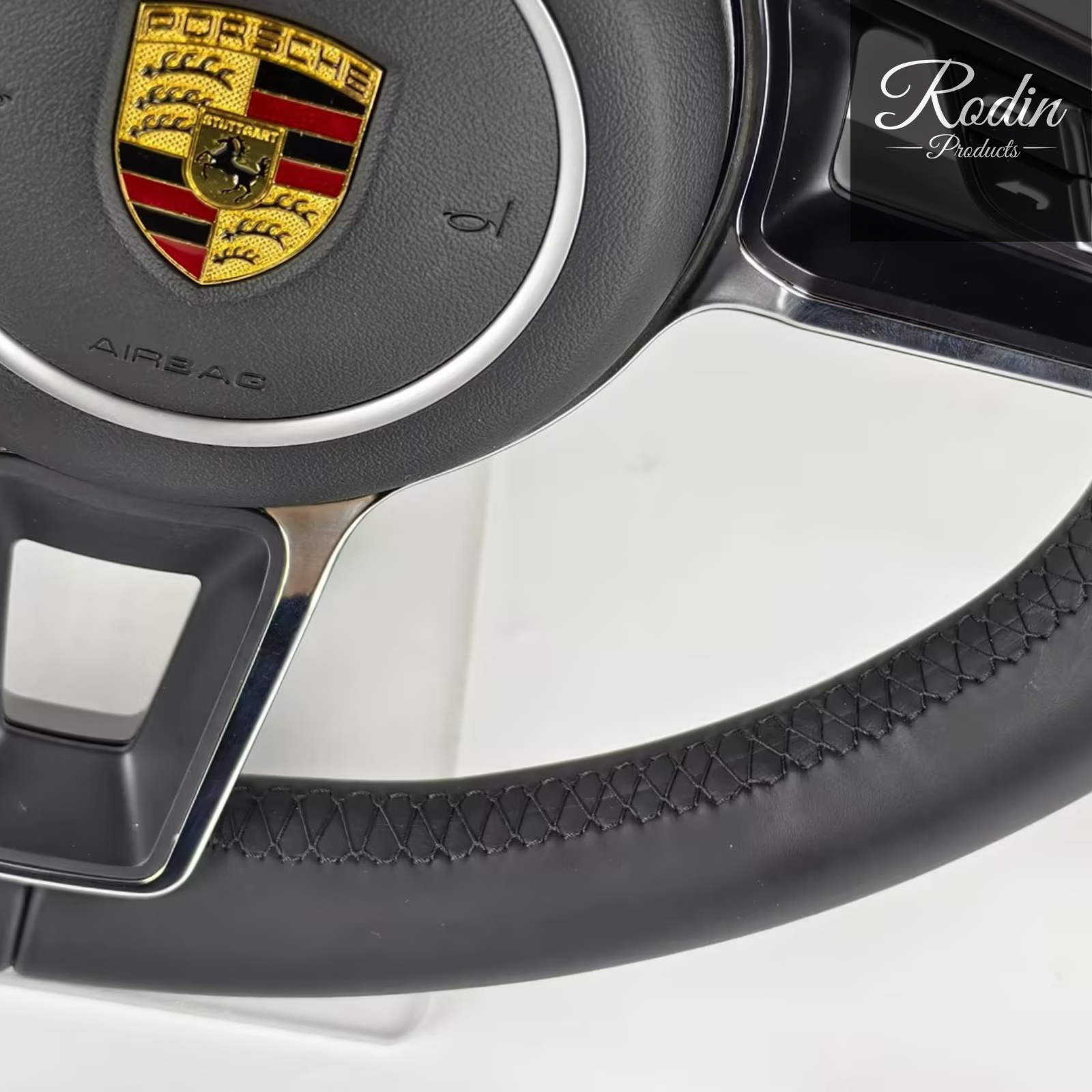 Porsche 911 (992) Rivet No-Button Lederlenkrad – Schwarz | Puristisch