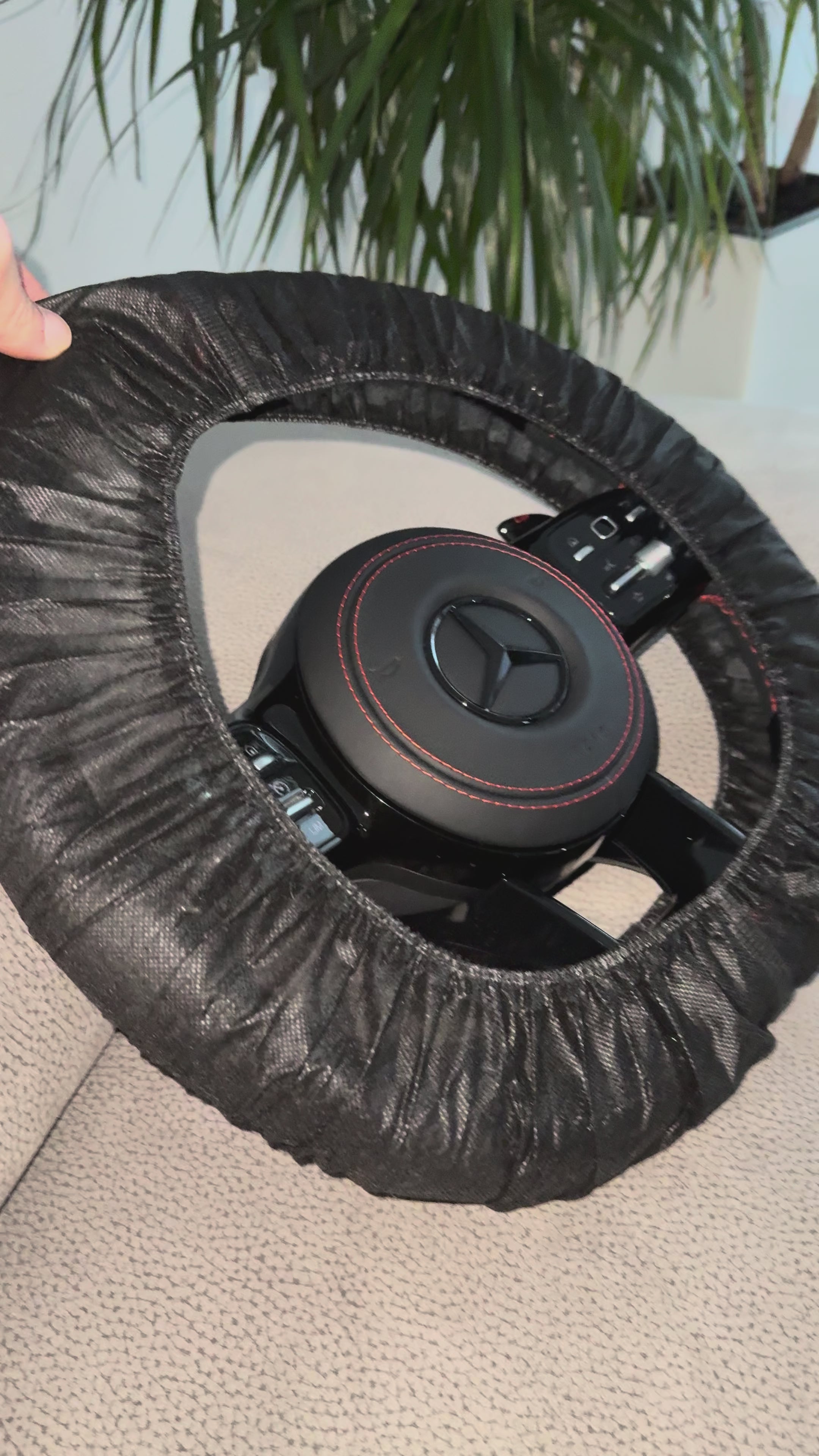 Mercedes AMG Performance Lenkrad Echtcarbon perforiertes Leder schwarz 12 Uhr Markierung steering wheel carbon perforated leather center marker video
